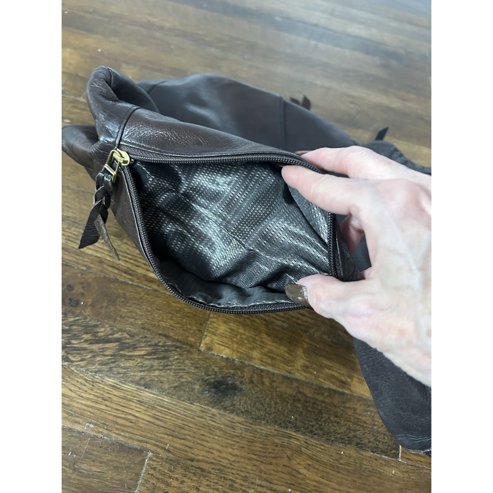 Sven BerkeleyUSA brown Shoulder Leather Bag With Many Different Compartments - Picture 6 of 16